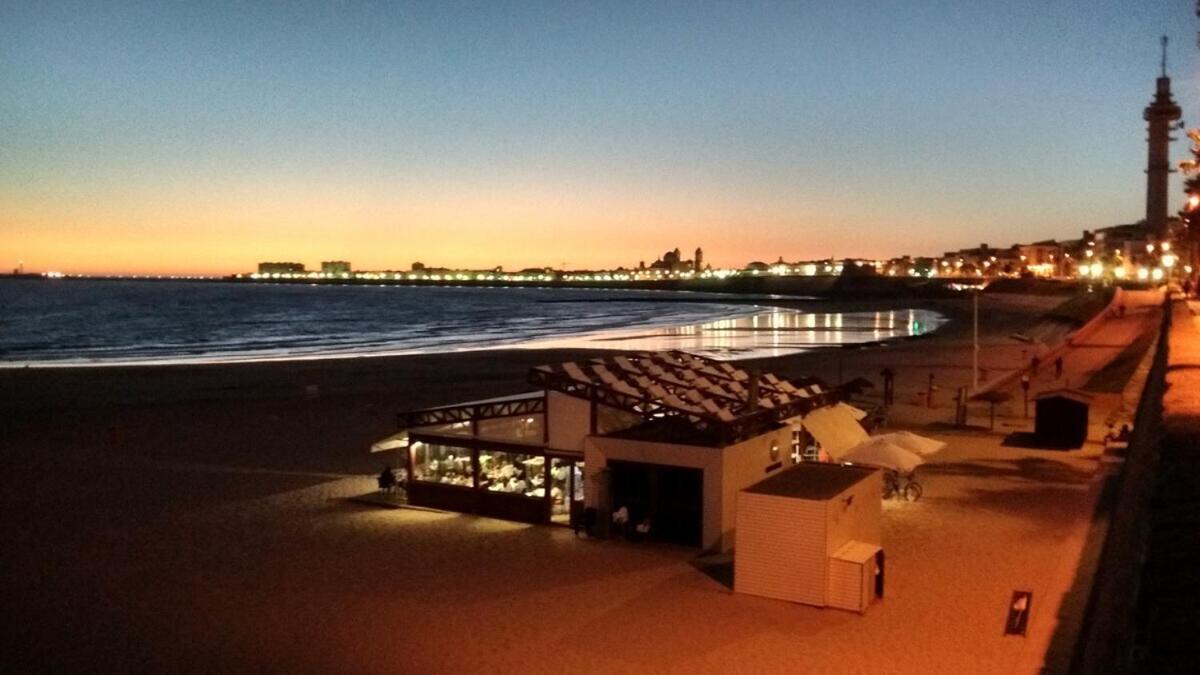 Sopranis Del Mar Apartamento Centro Cadiz, Junto Playa Y Estacion מראה חיצוני תמונה